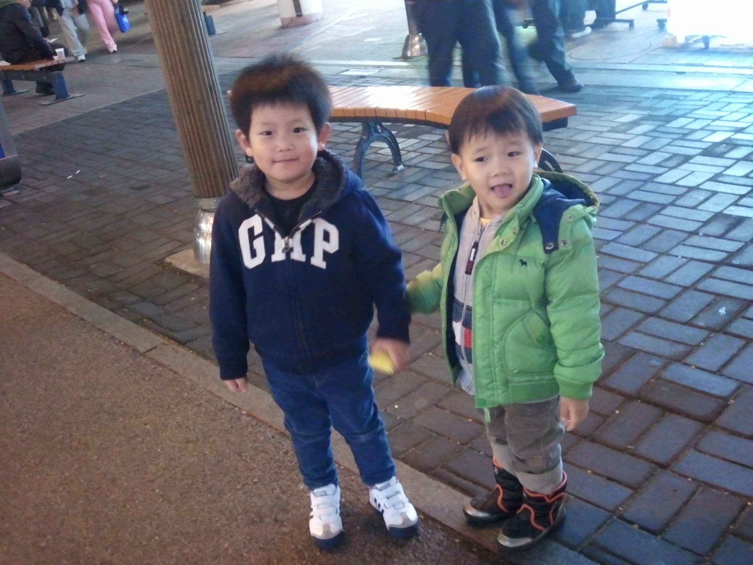 2010-12-19 18.08.00.jpg