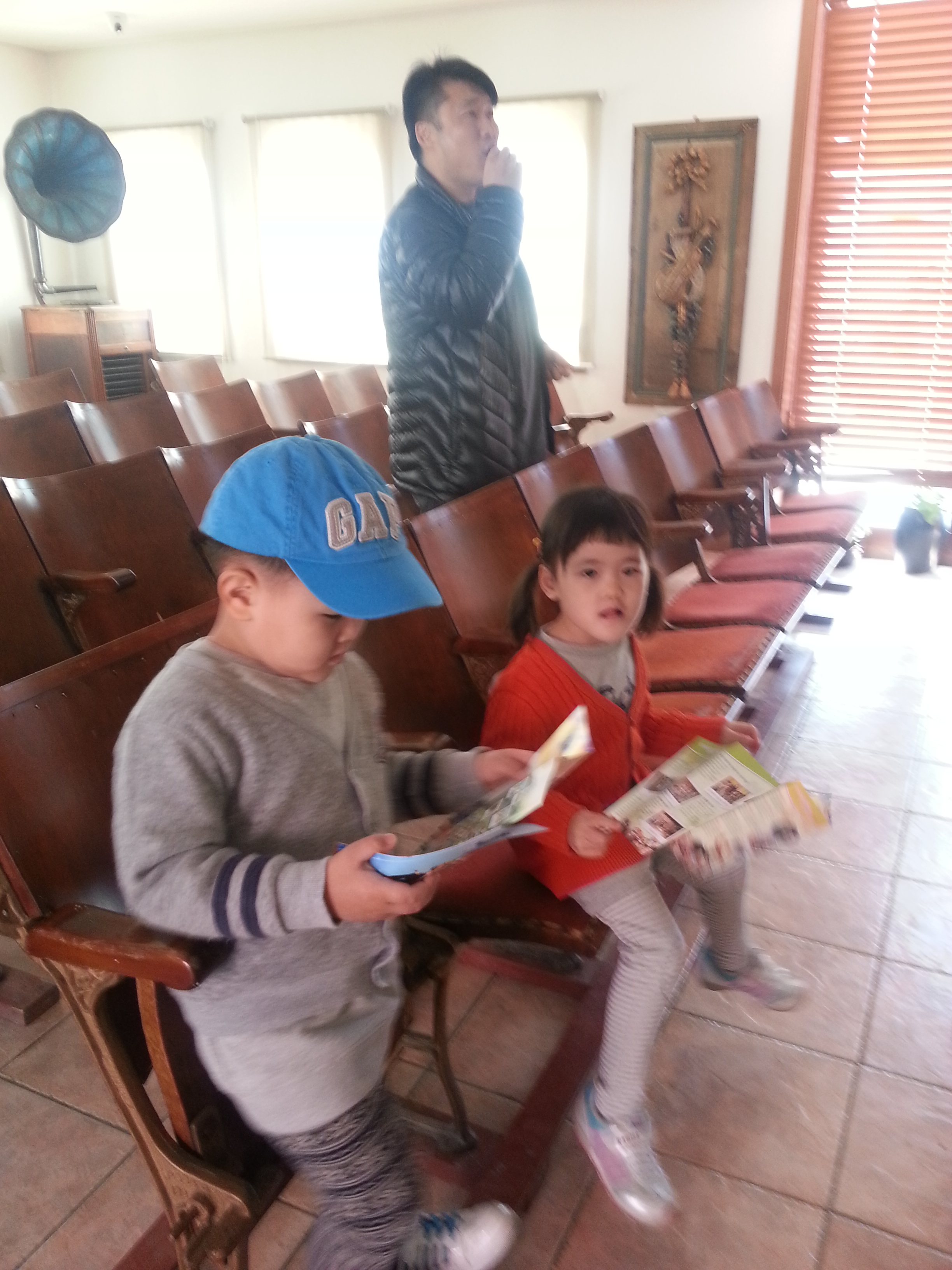 2013-03-31 12.10.52.jpg