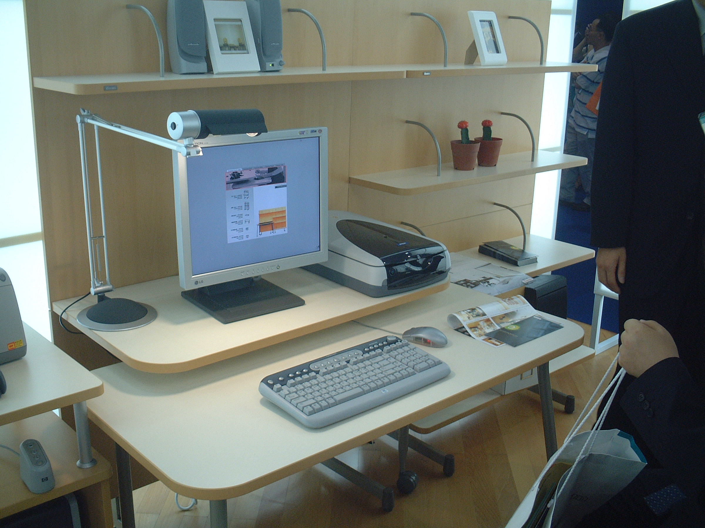 2002-08-28 오후 3-15-56-컴덱스.JPG
