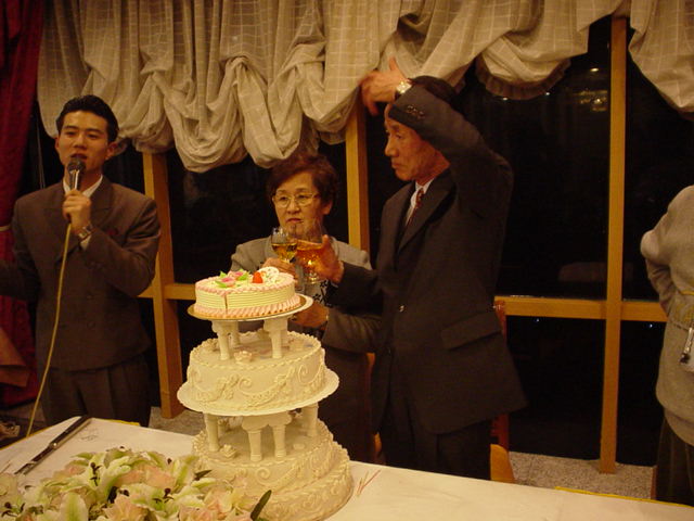 어무이환갑잔치-2003-02-27 오후 8-00-29.JPG
