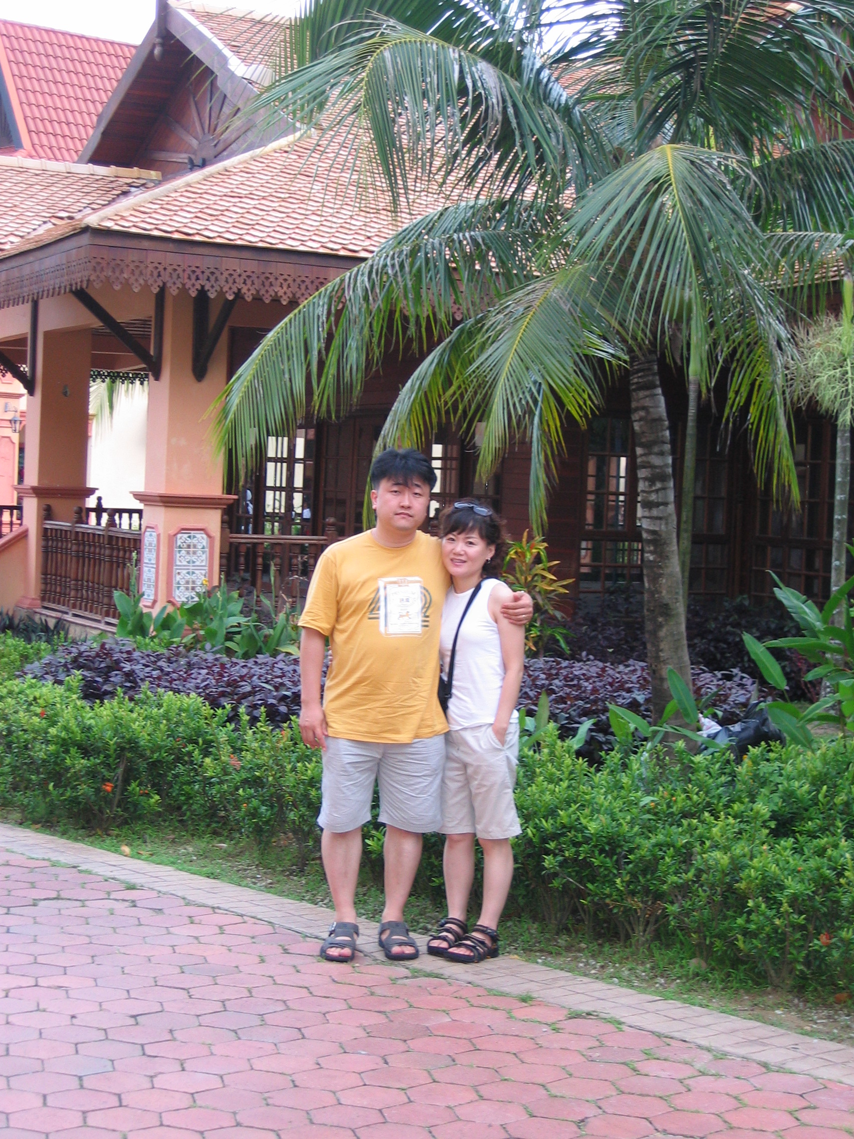 HoneyMoon_2004-07-04 19-52-37.jpg