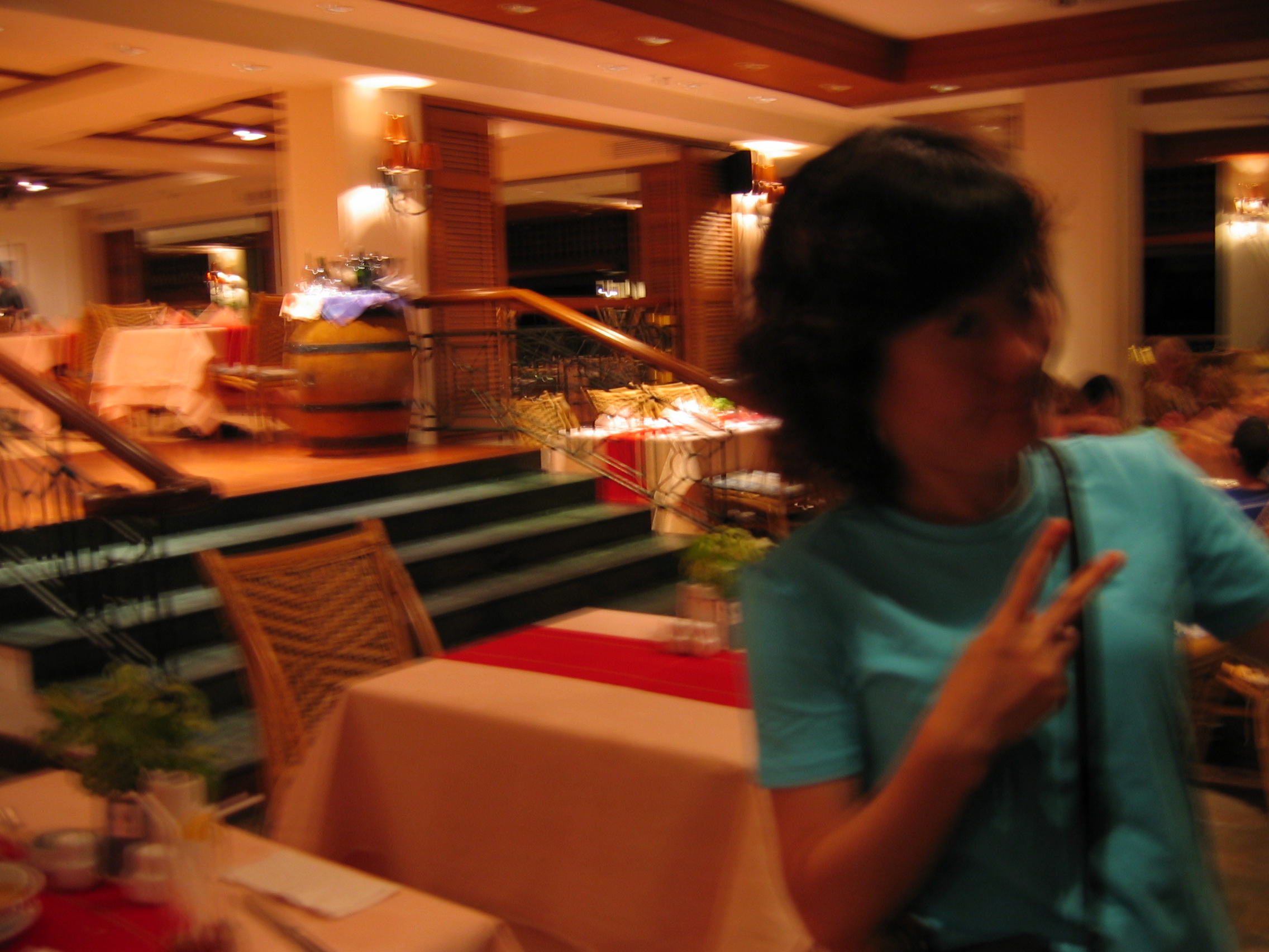HoneyMoon_2004-07-05 21-47-10.jpg