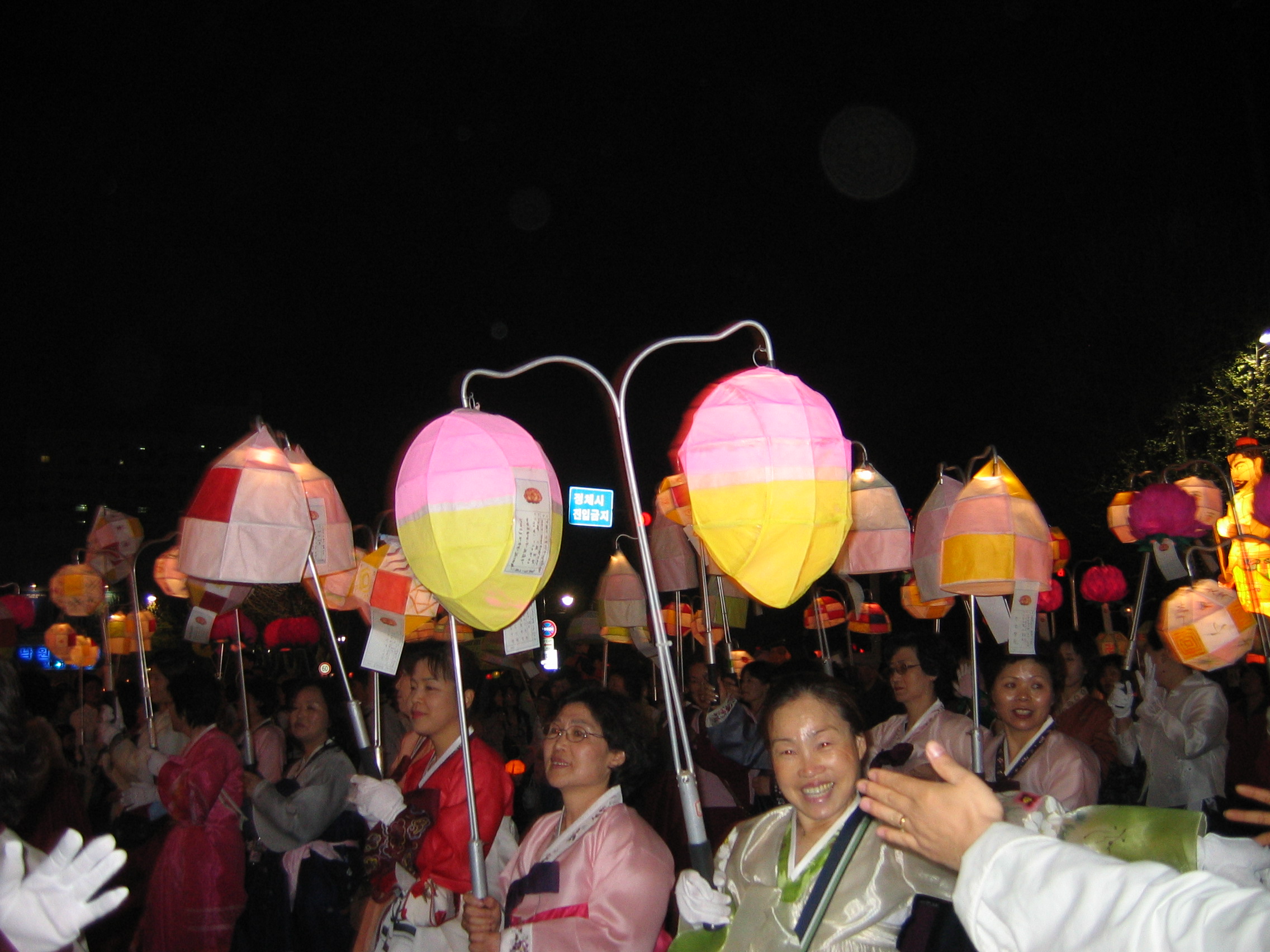 2006-04-30 오후 8-25-41-청계천-017.JPG