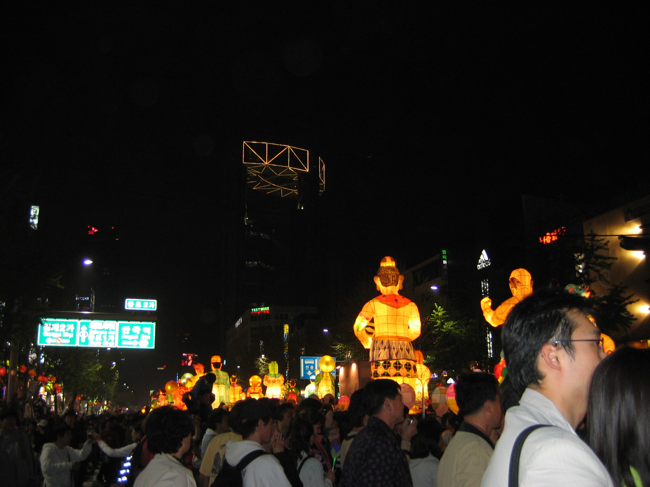 2006-04-30 오후 8-26-20-청계천-020.JPG