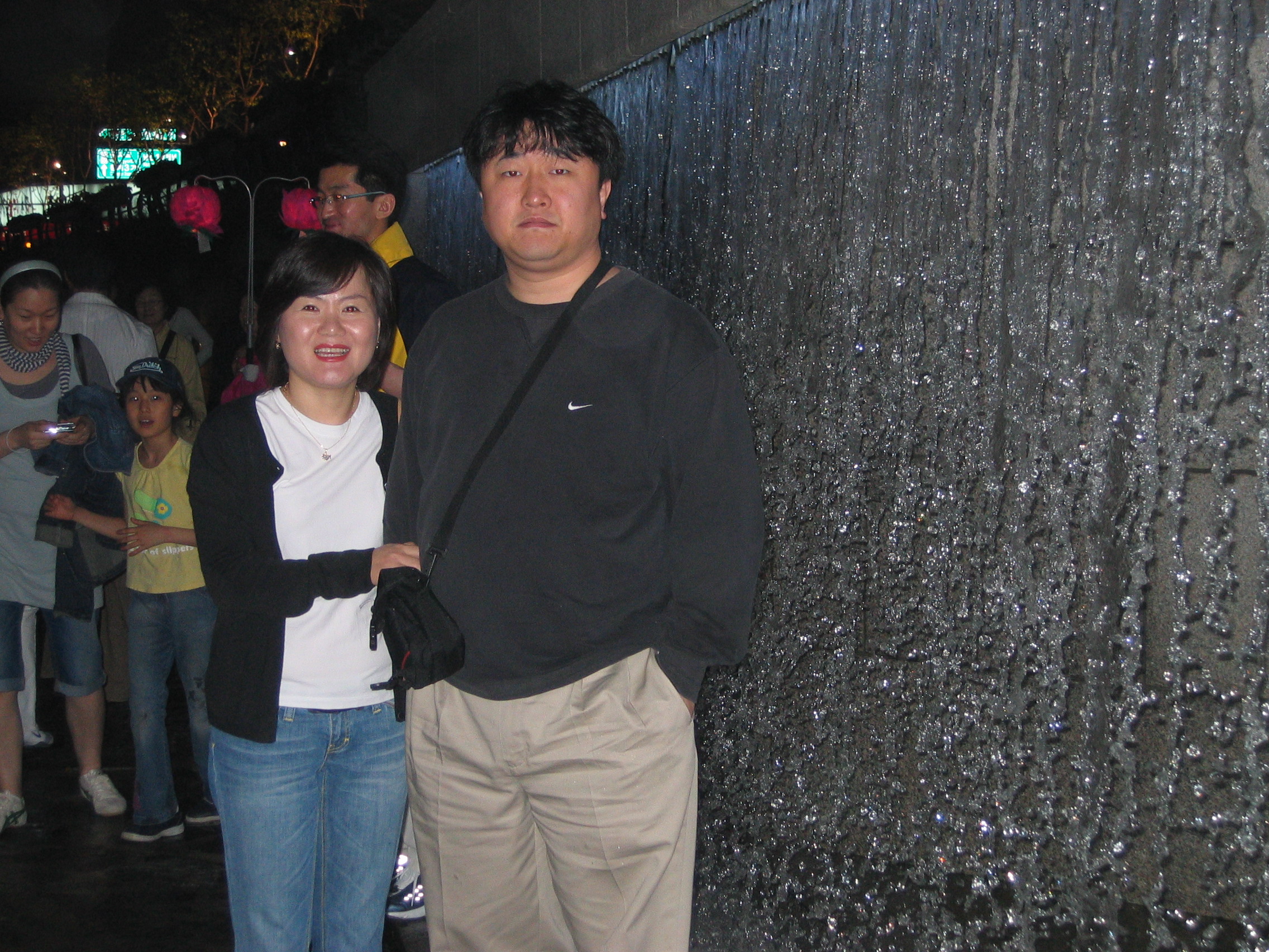 2006-04-30 오후 8-48-46-청계천-042.JPG