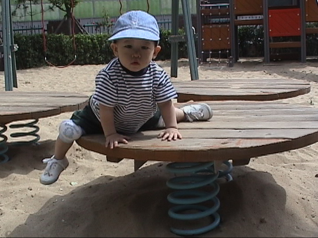 2000_0617_201911AA.JPG