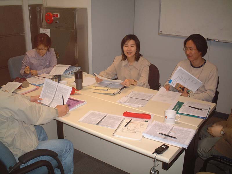 1)교실에서_에이미반수업.jpg