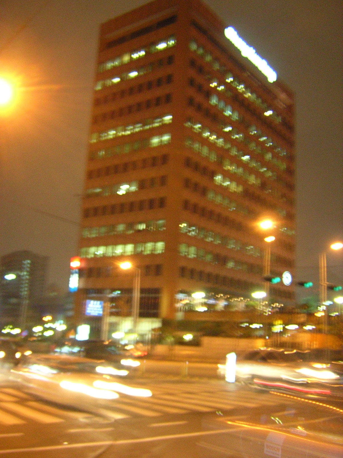 seoul_street_1.jpg