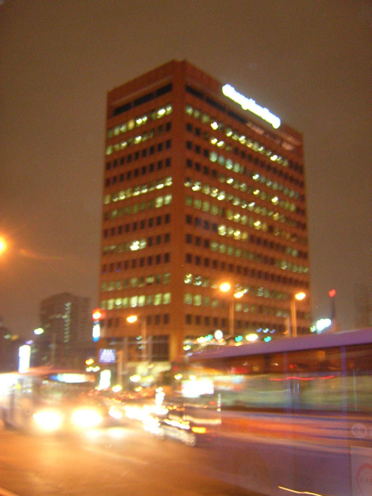 seoul_street_2.jpg