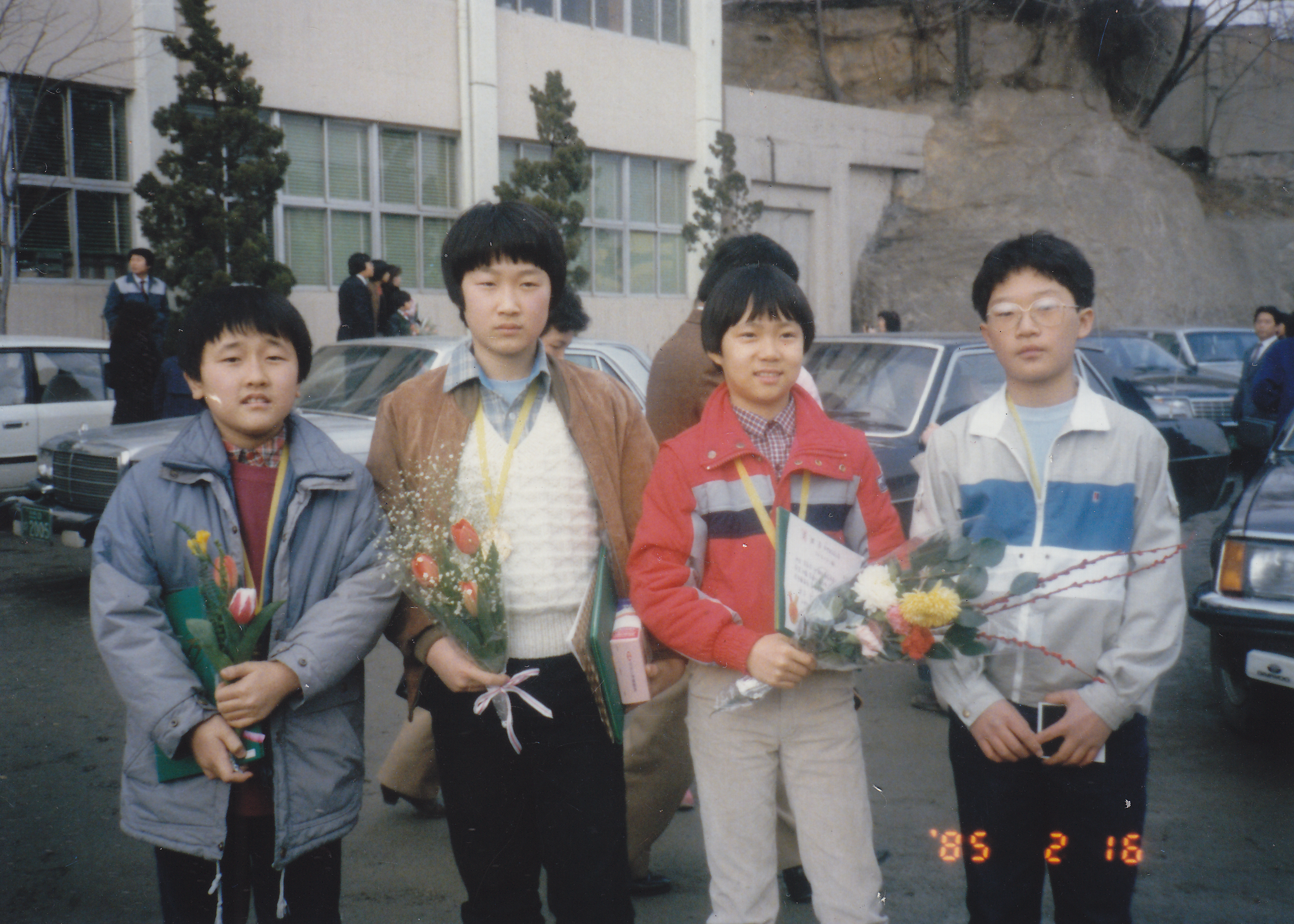 19850216 경기졸업식 25.png