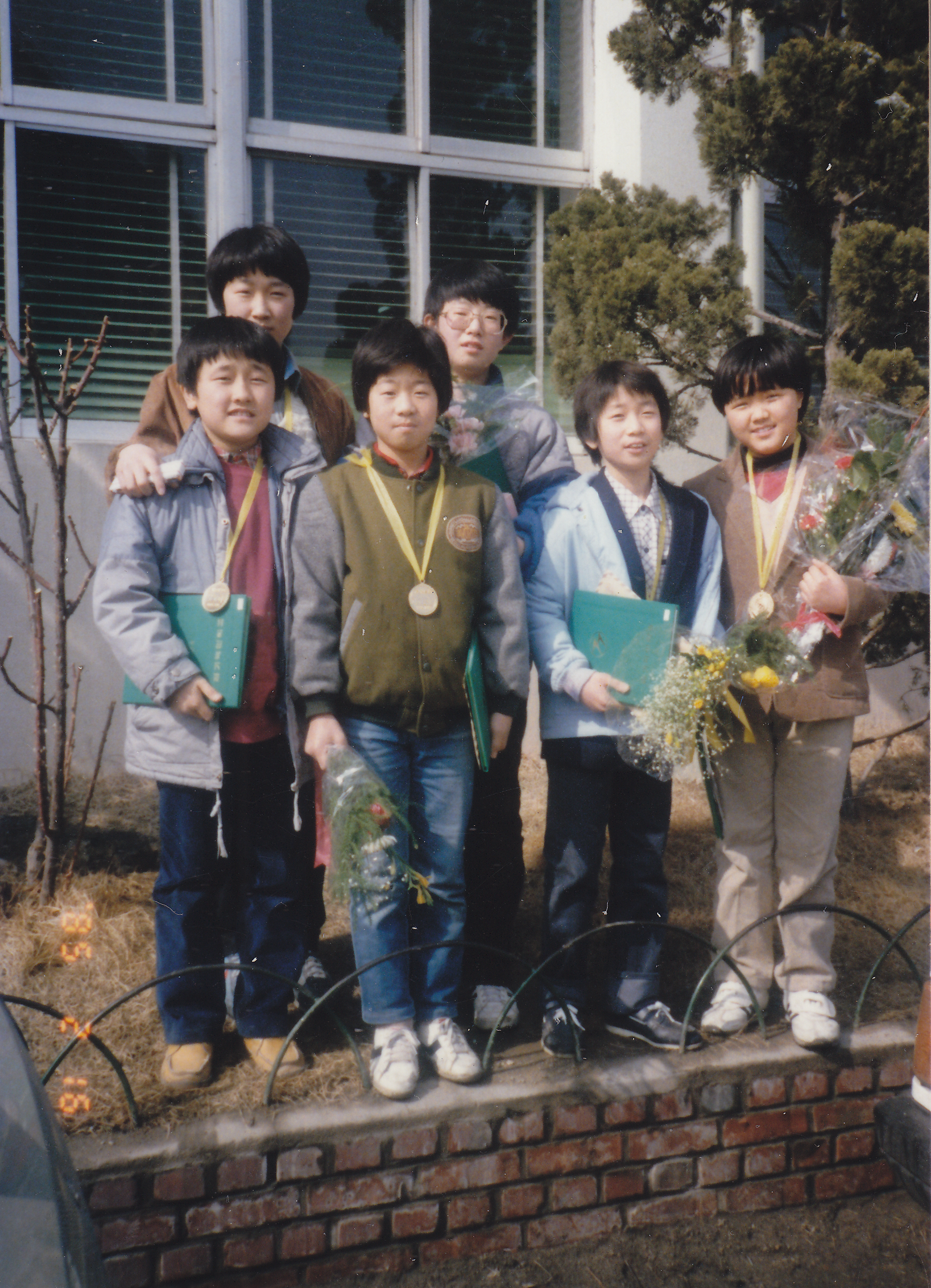 19850216 경기졸업식 29.png