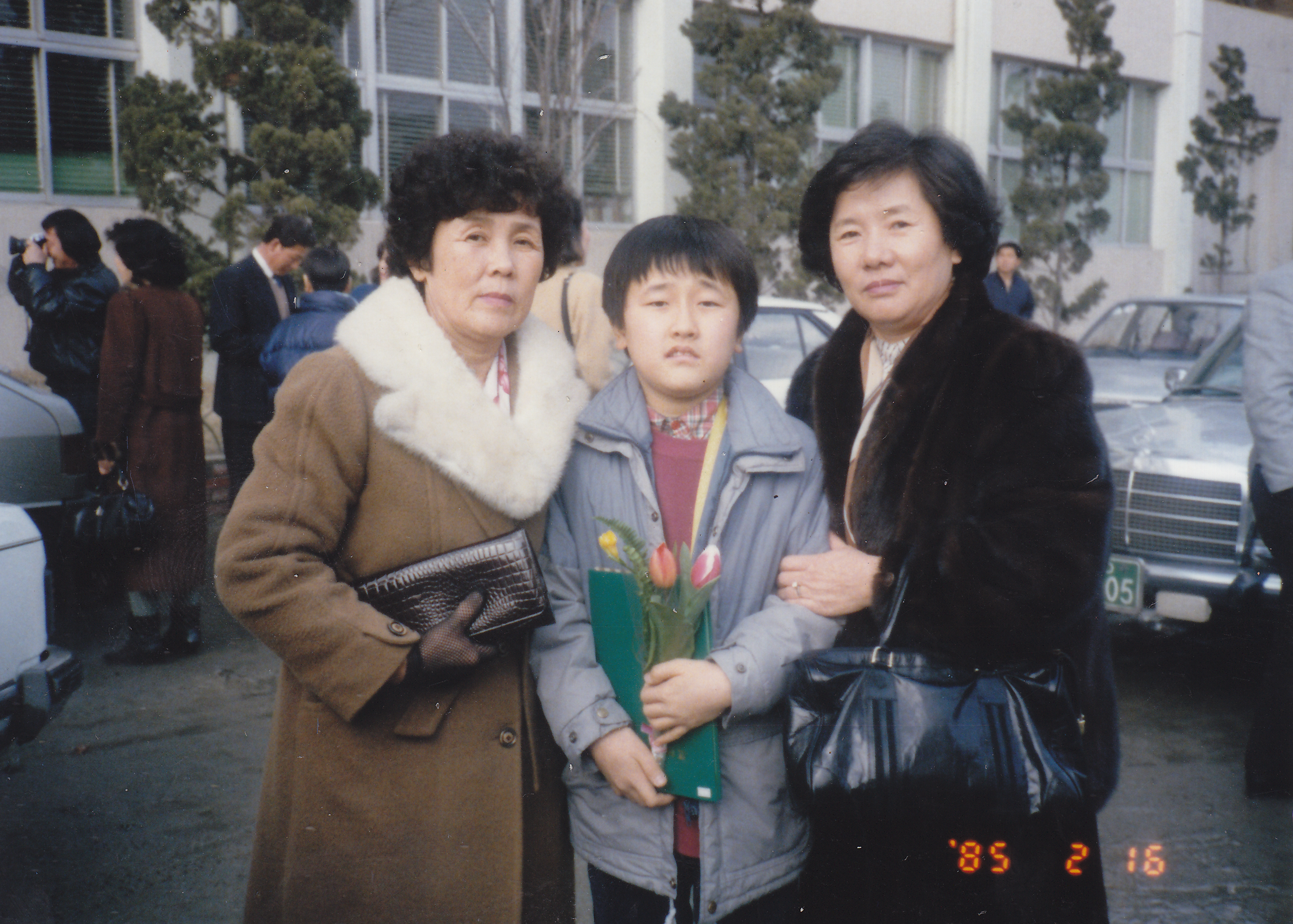 19850216 경기졸업식 24.png