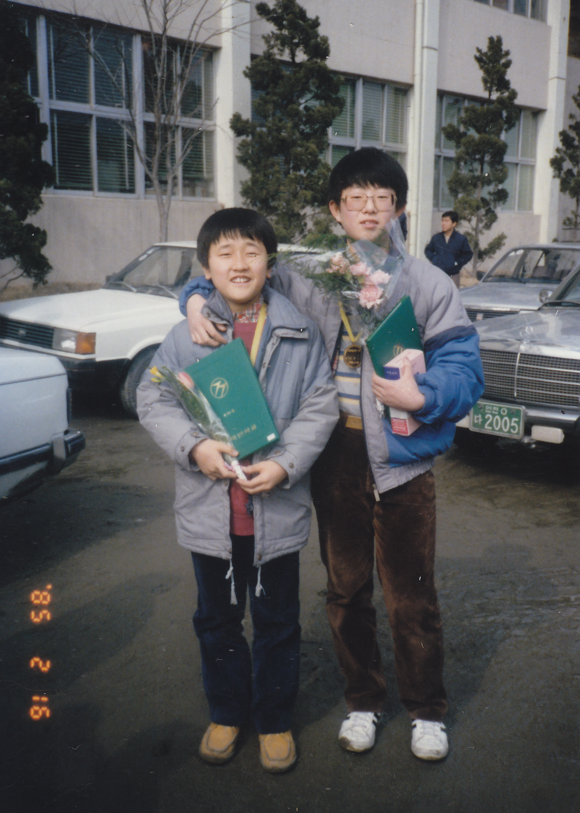 19850216 경기졸업식 27.png