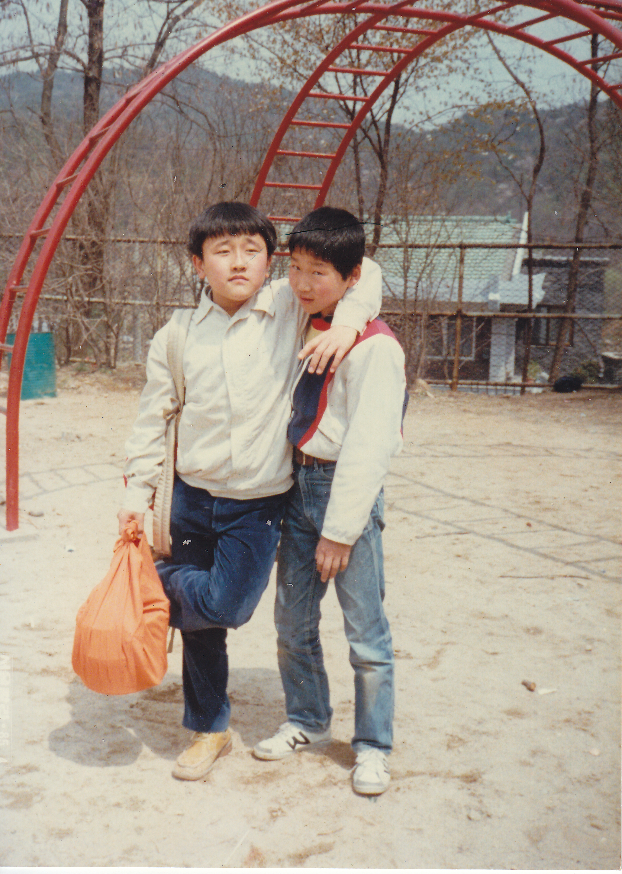 19850304_1.png