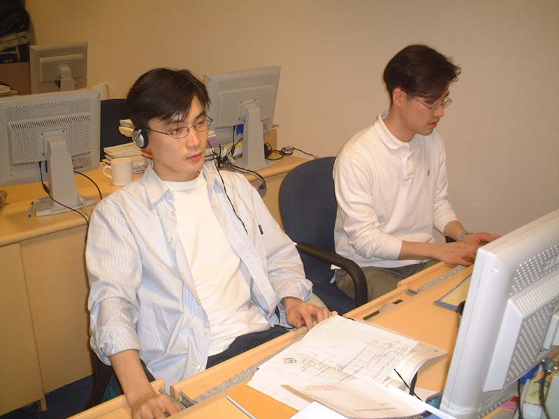 1)교실에서_셩_쥰.jpg