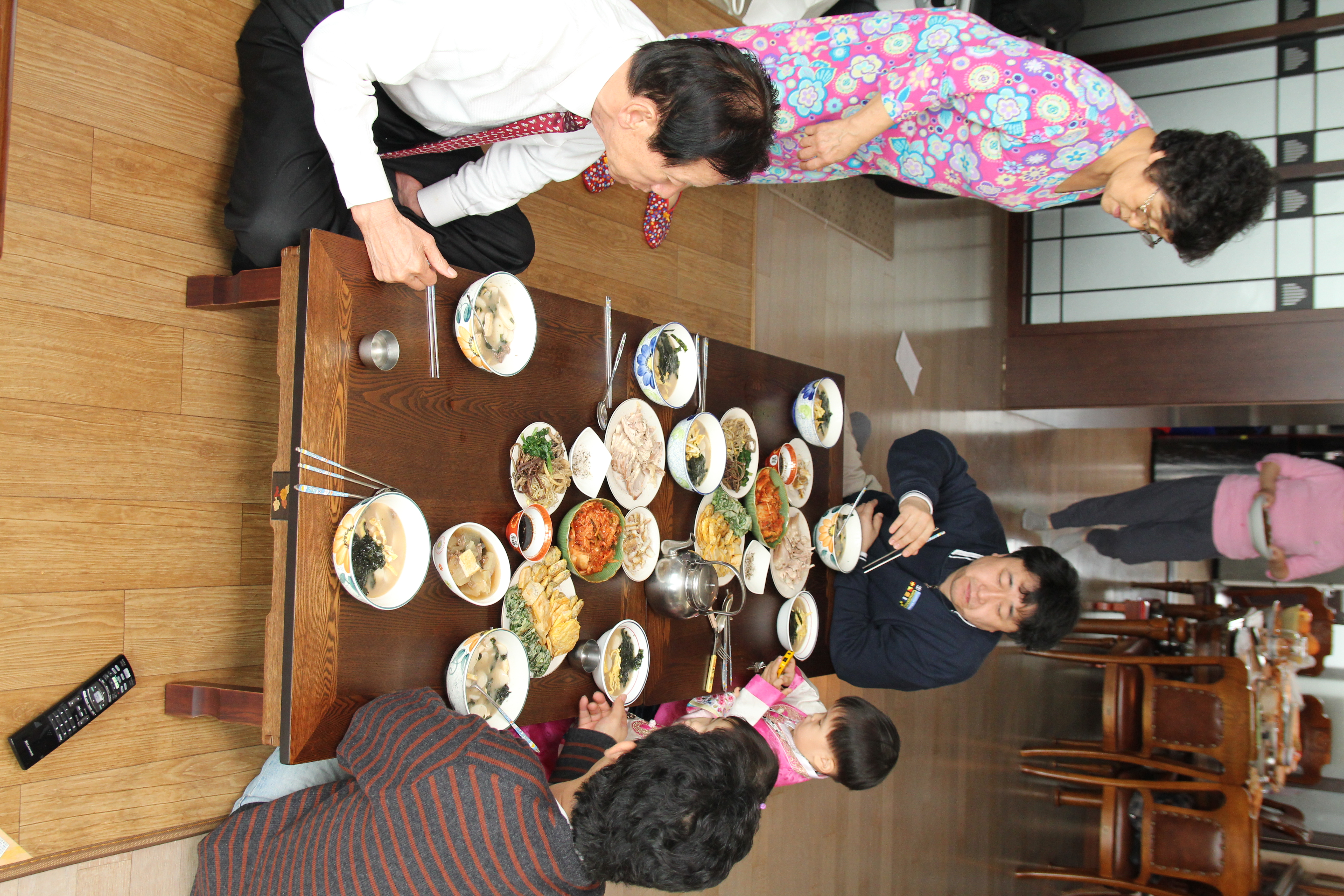 2011-02-03 11-48-35 설날.JPG