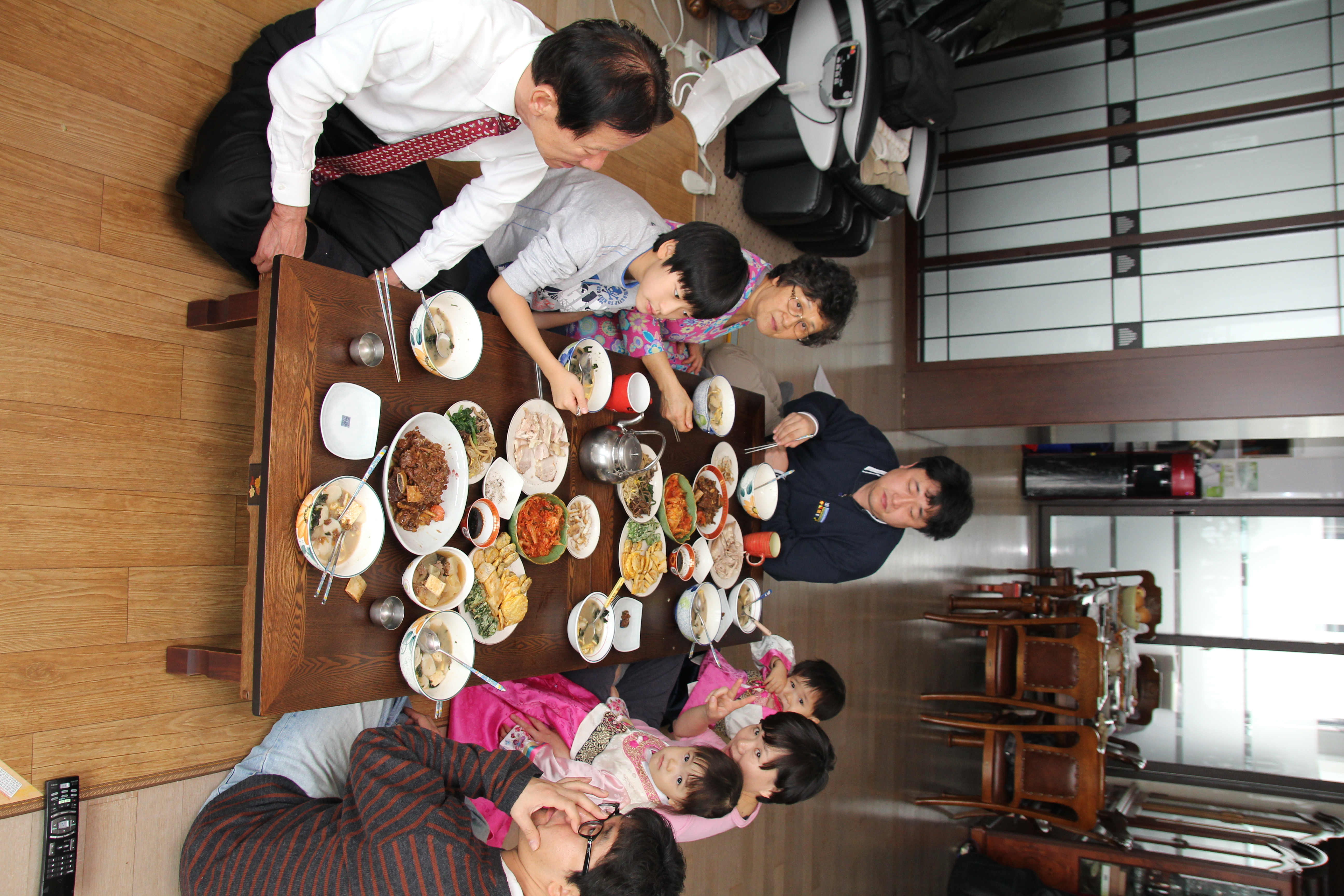 2011-02-03 11-54-42 설날.JPG