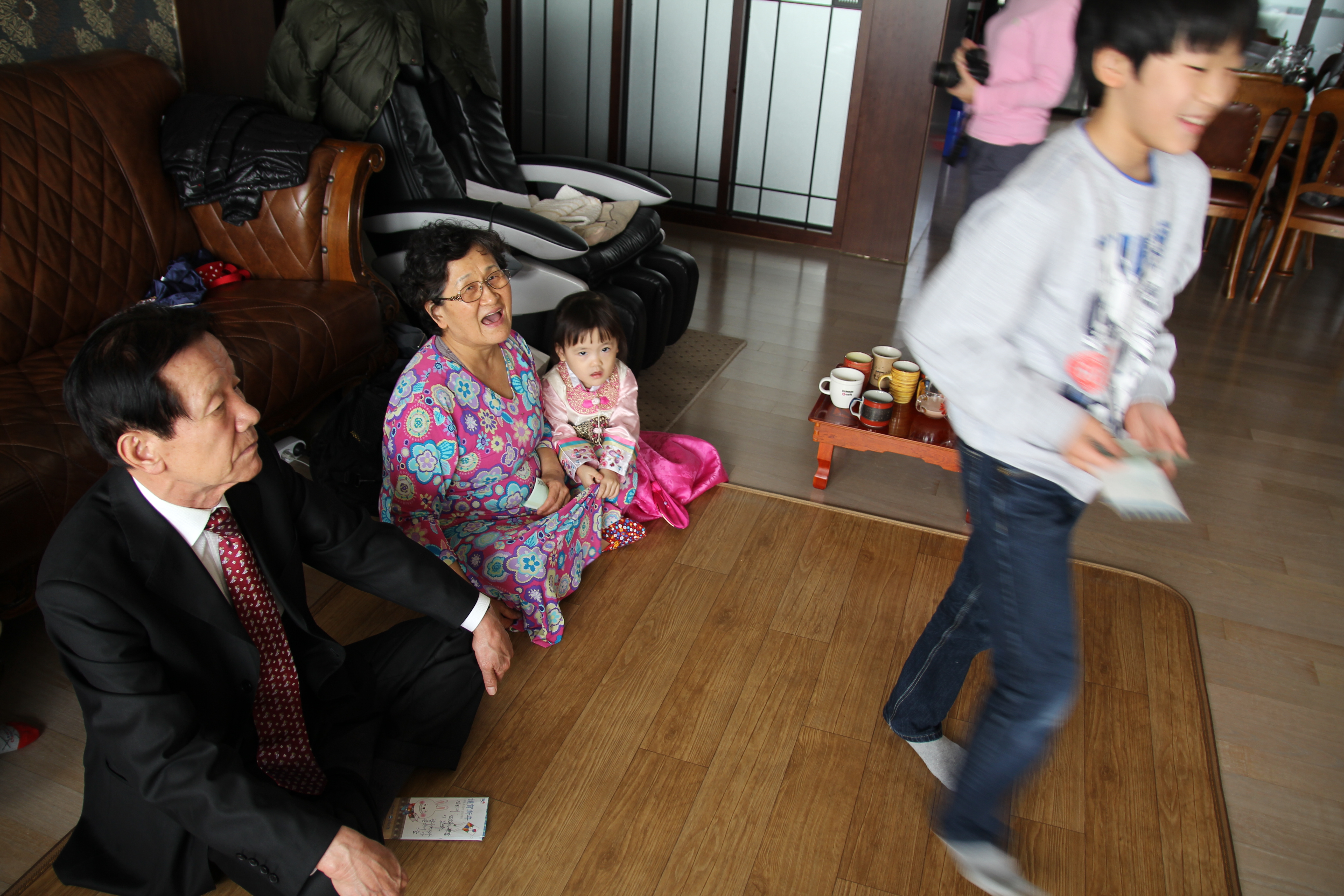 2011-02-03 12-41-38 설날.JPG