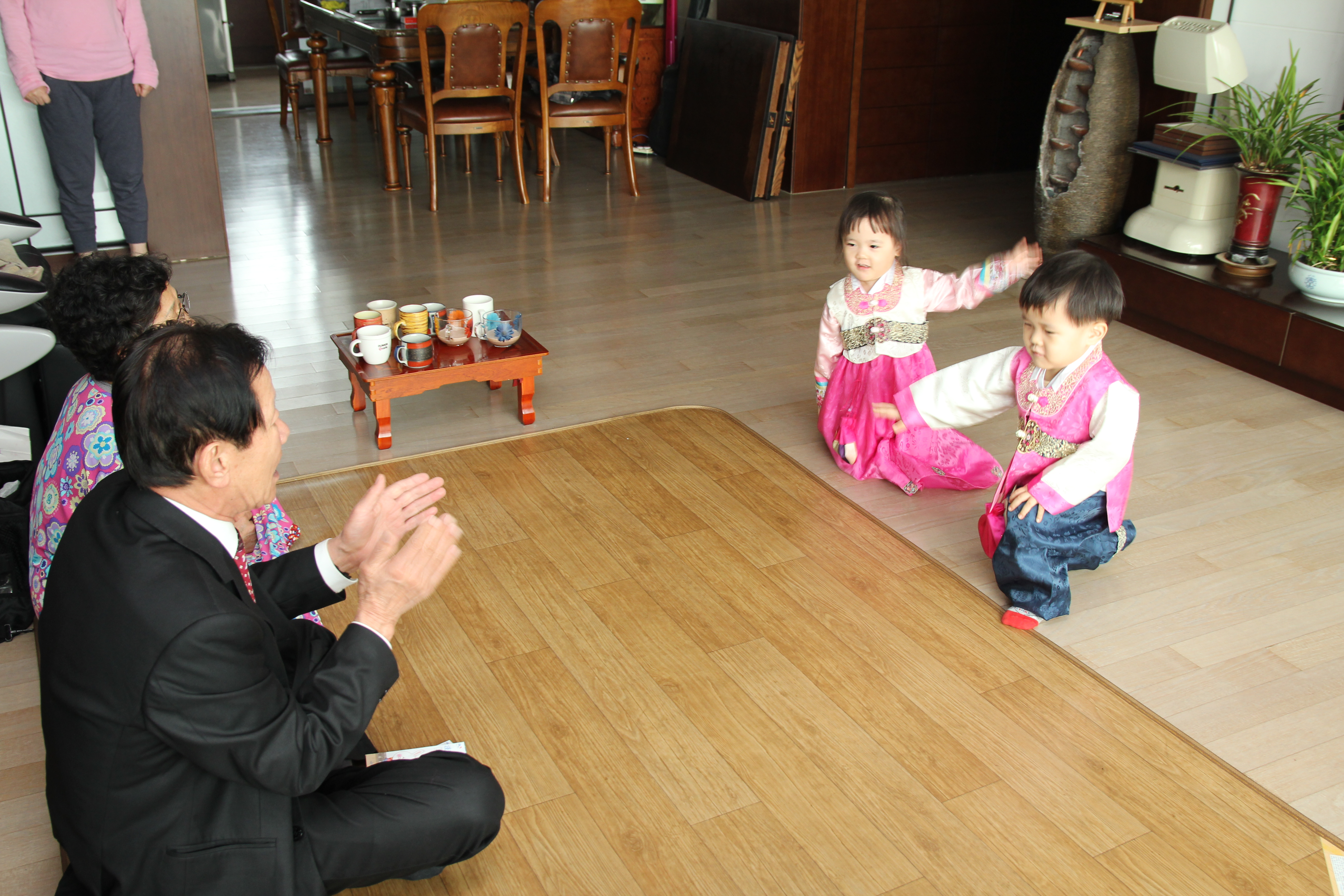 2011-02-03 12-42-45 설날.JPG