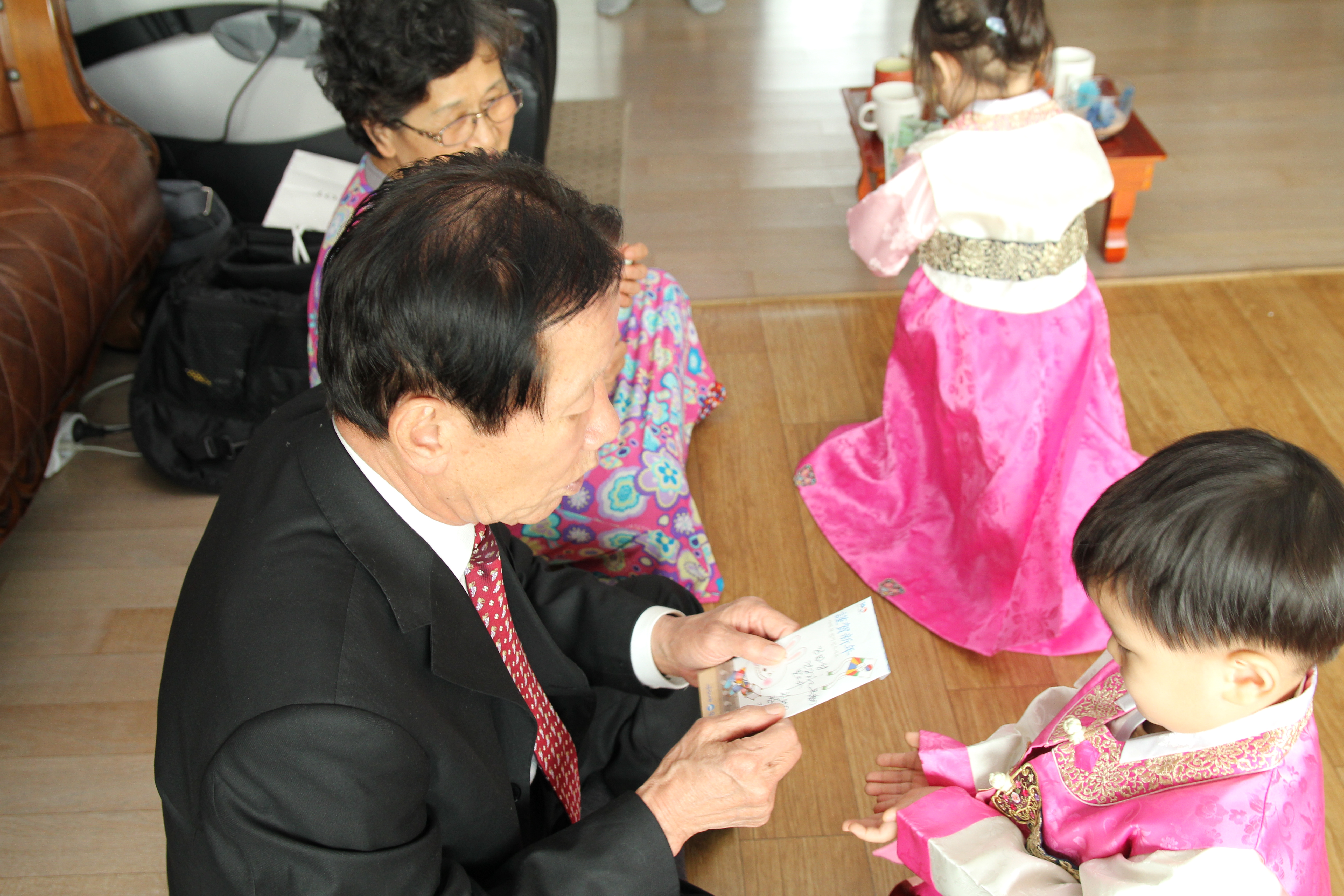 2011-02-03 12-43-01 설날.JPG
