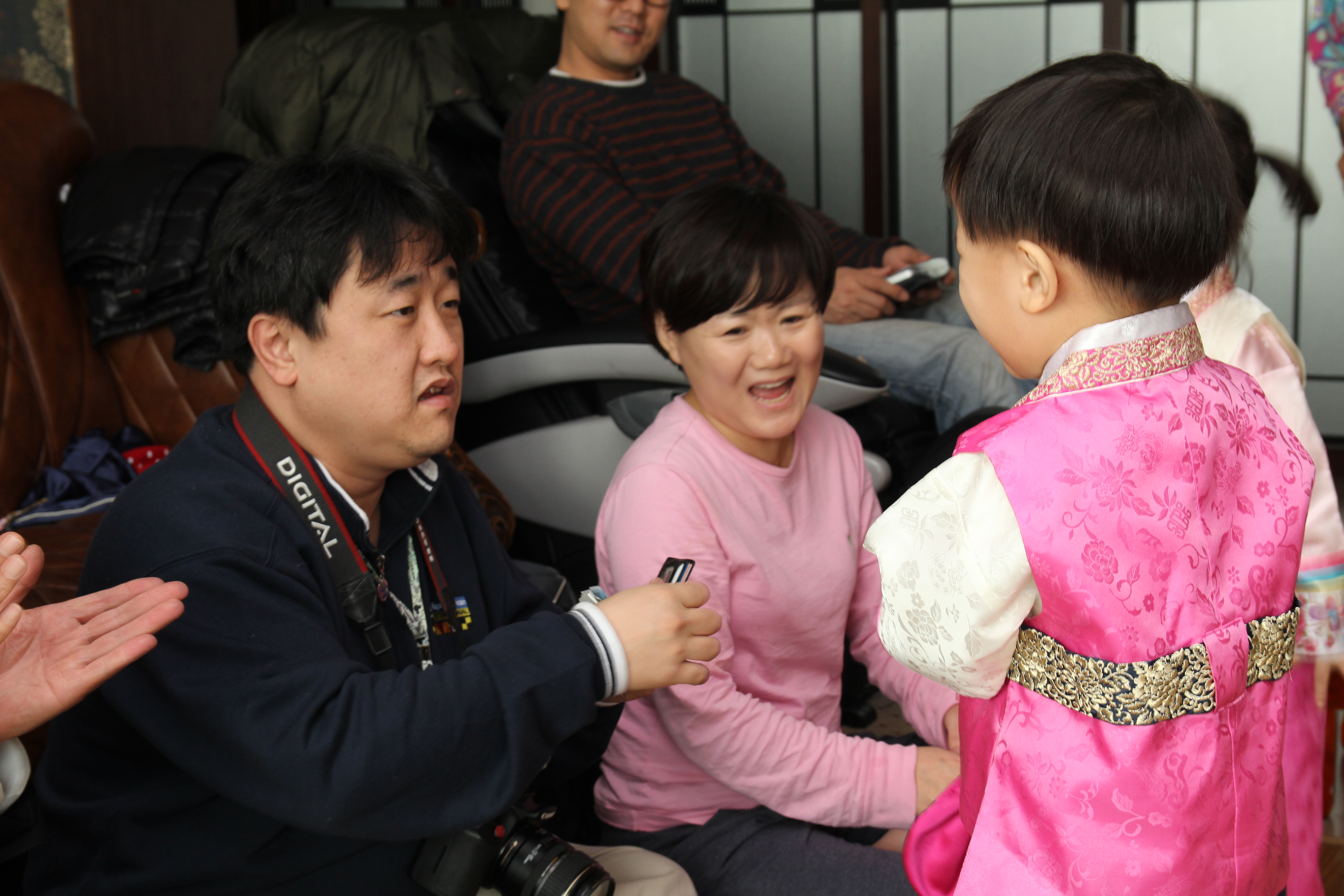 2011-02-03 12-46-12 설날.JPG