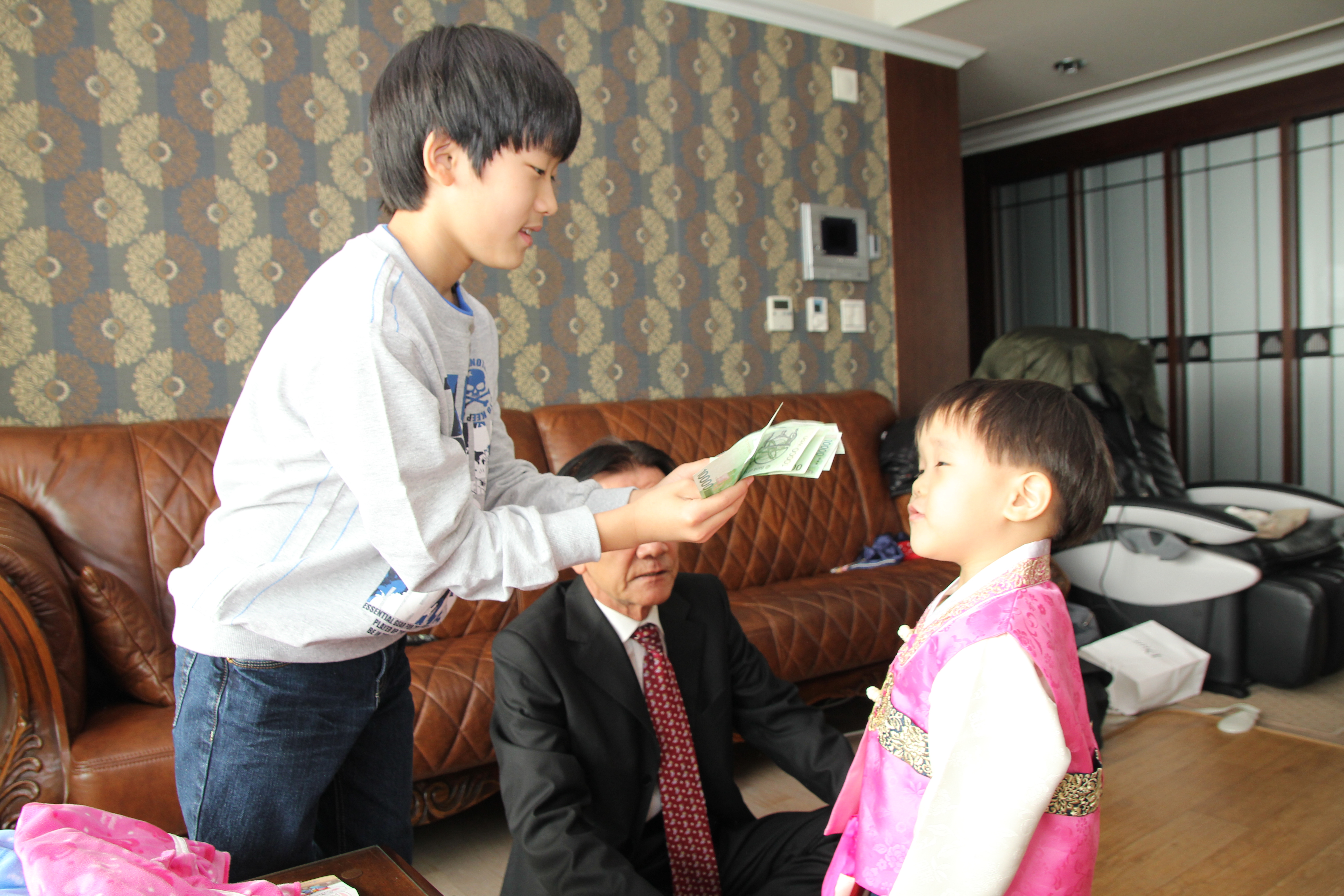 2011-02-03 12-47-38 설날.JPG