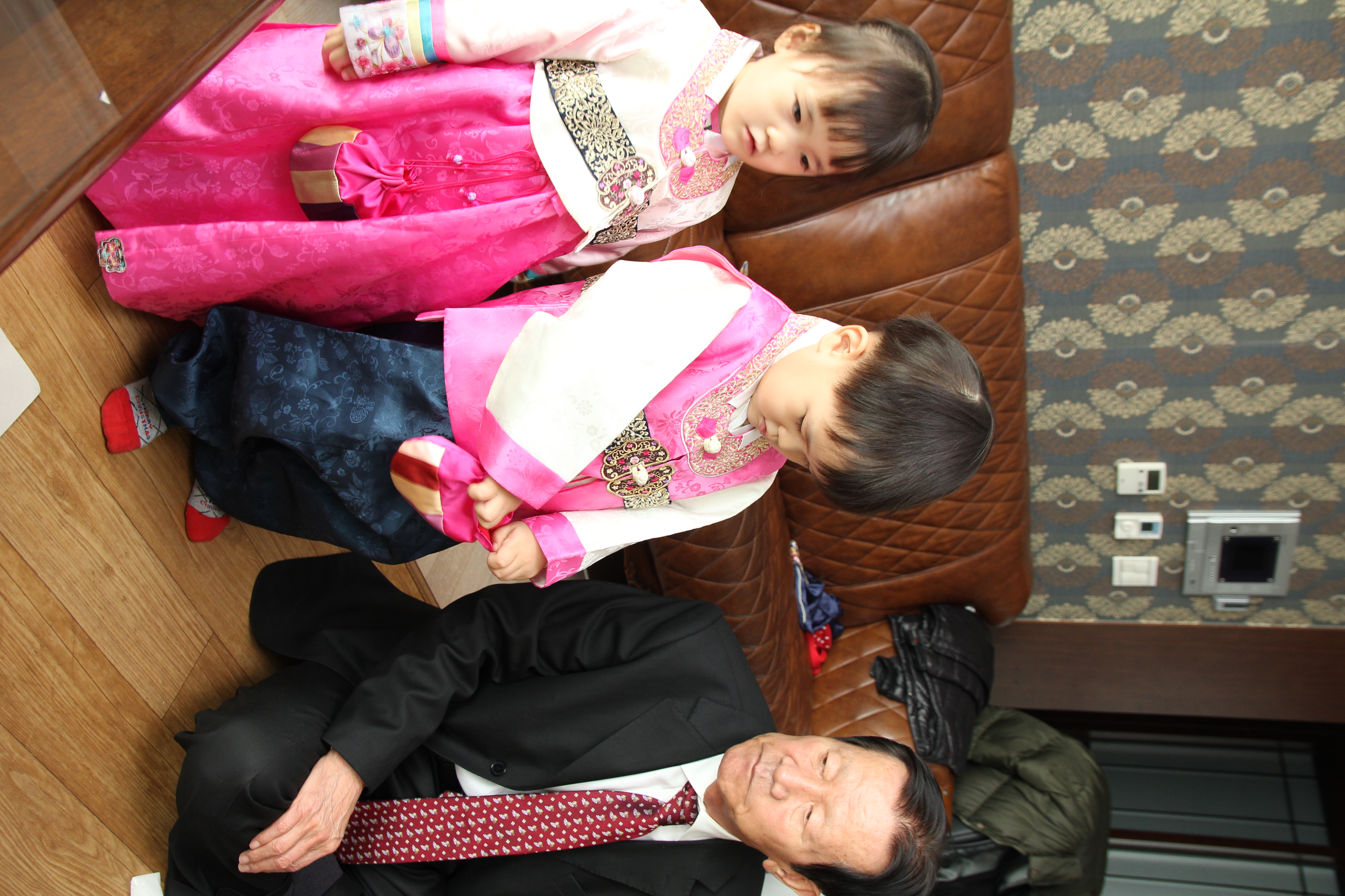 2011-02-03 12-48-27 설날.JPG