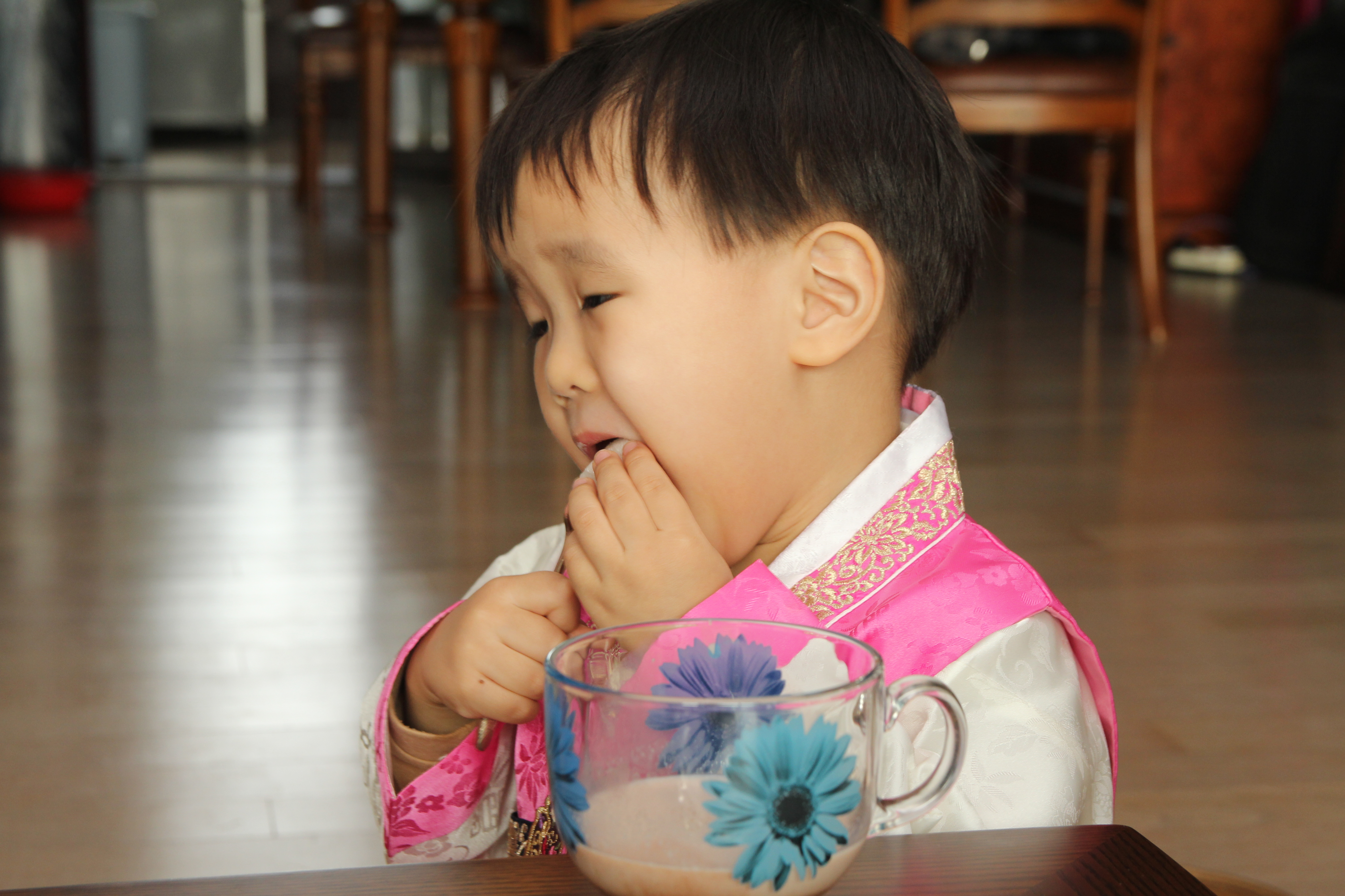 2011-02-03 12-55-19 설날.JPG