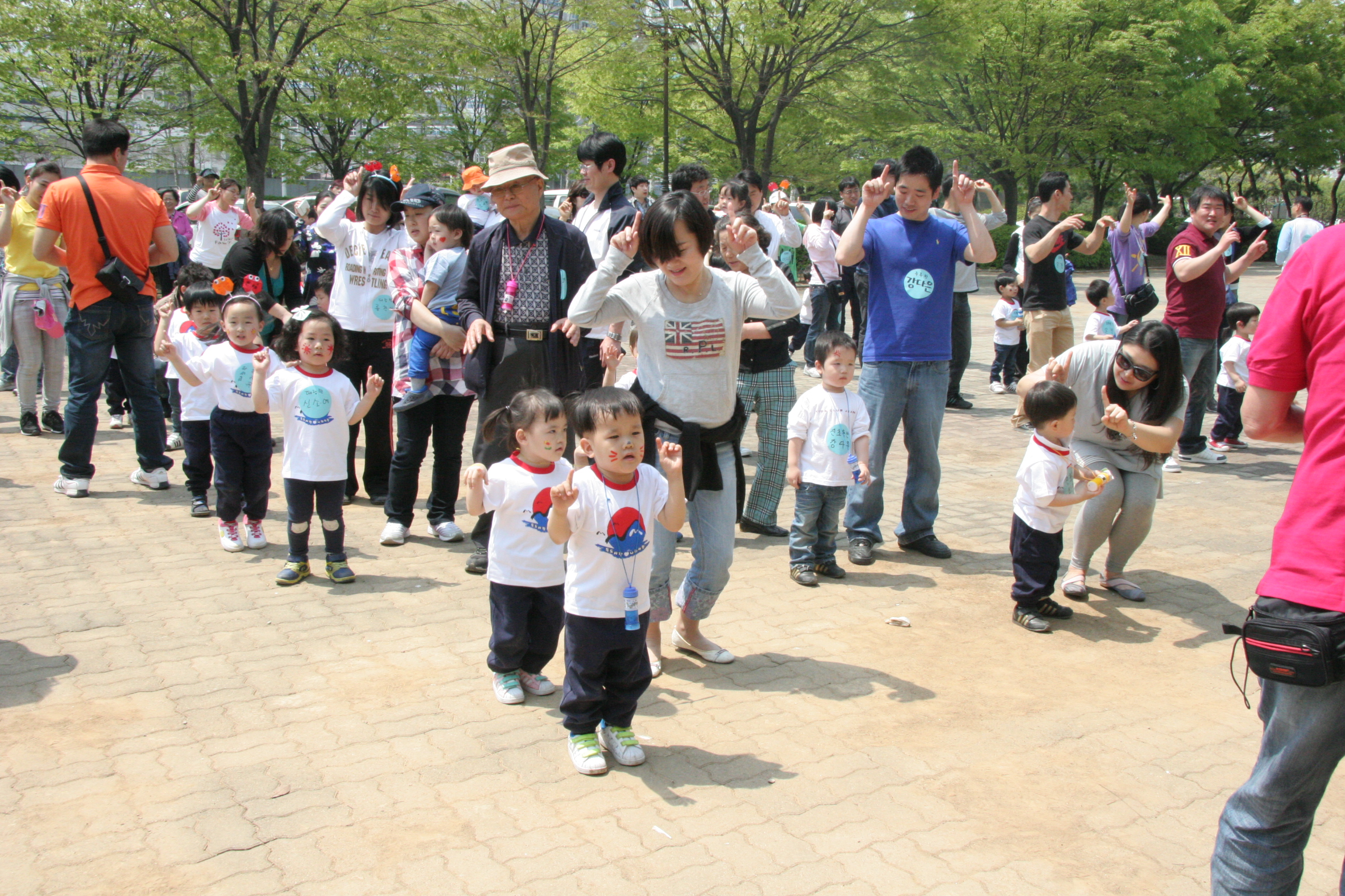 2011-05-05  13-04-39-330.JPG