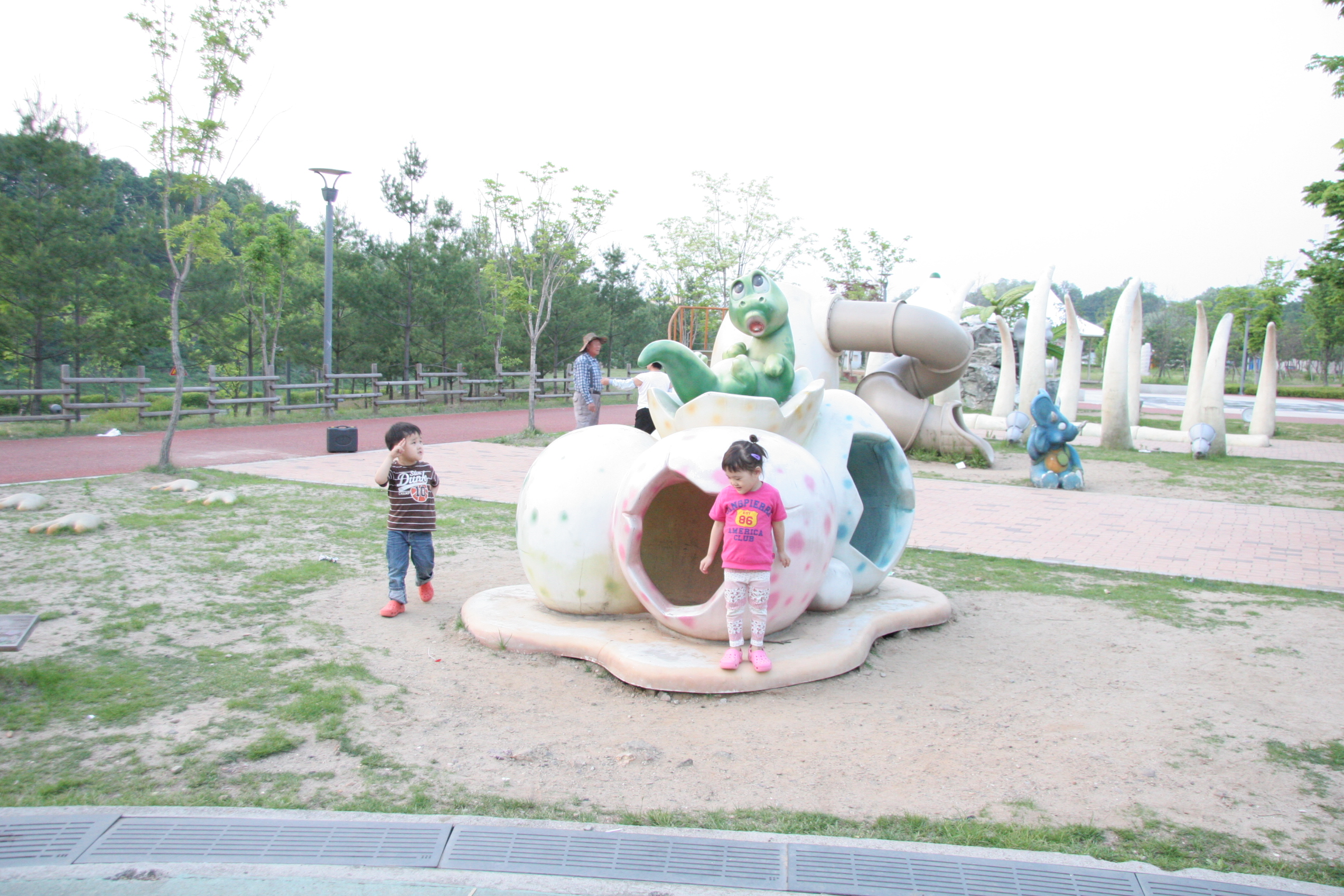 2012-05-20-00047.JPG