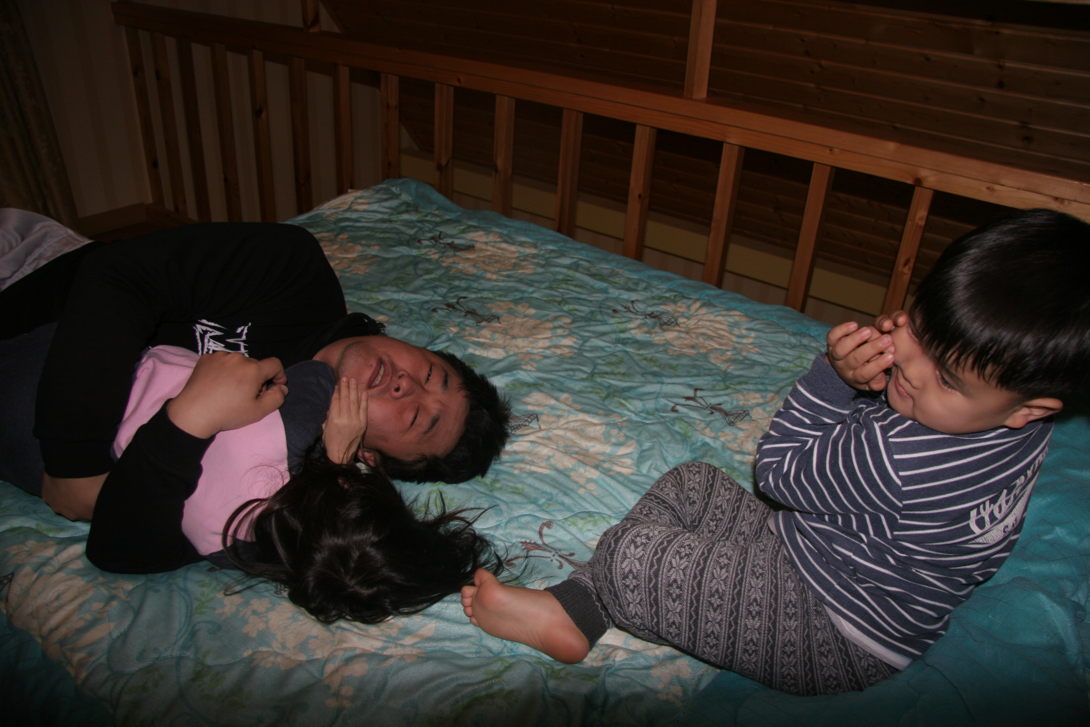 2013-03-30_19-42-28-00018.JPG