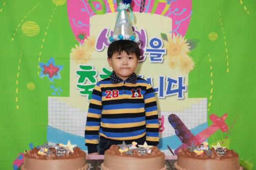 사본 -kidis_1월 생일잔치^^_3631525.jpg